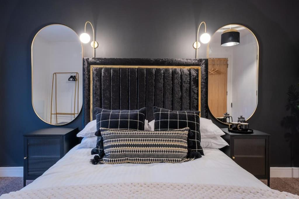 Penthouse Noir - Wyndale Living - Central Bham 2Br Birmingham Bagian luar foto