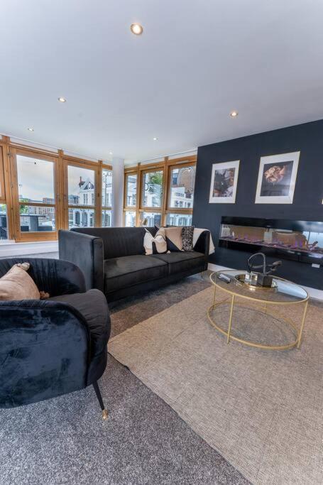 Penthouse Noir - Wyndale Living - Central Bham 2Br Birmingham Bagian luar foto