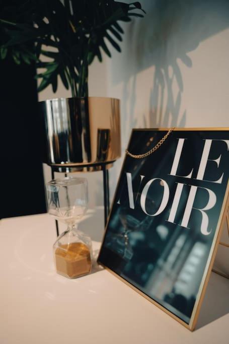 Penthouse Noir - Wyndale Living - Central Bham 2Br Birmingham Bagian luar foto