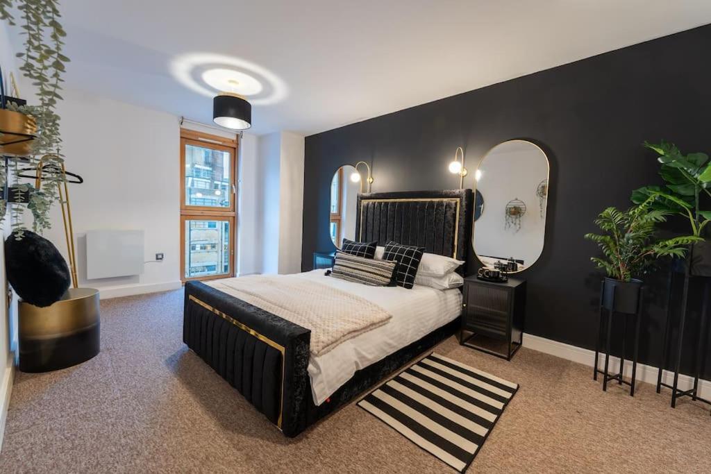 Penthouse Noir - Wyndale Living - Central Bham 2Br Birmingham Bagian luar foto